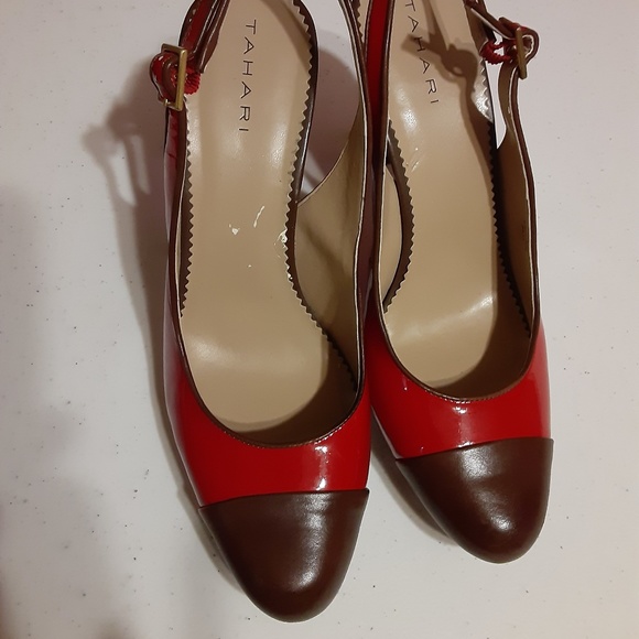 Tahari Leather Sling Back Heels - Picture 1 of 7